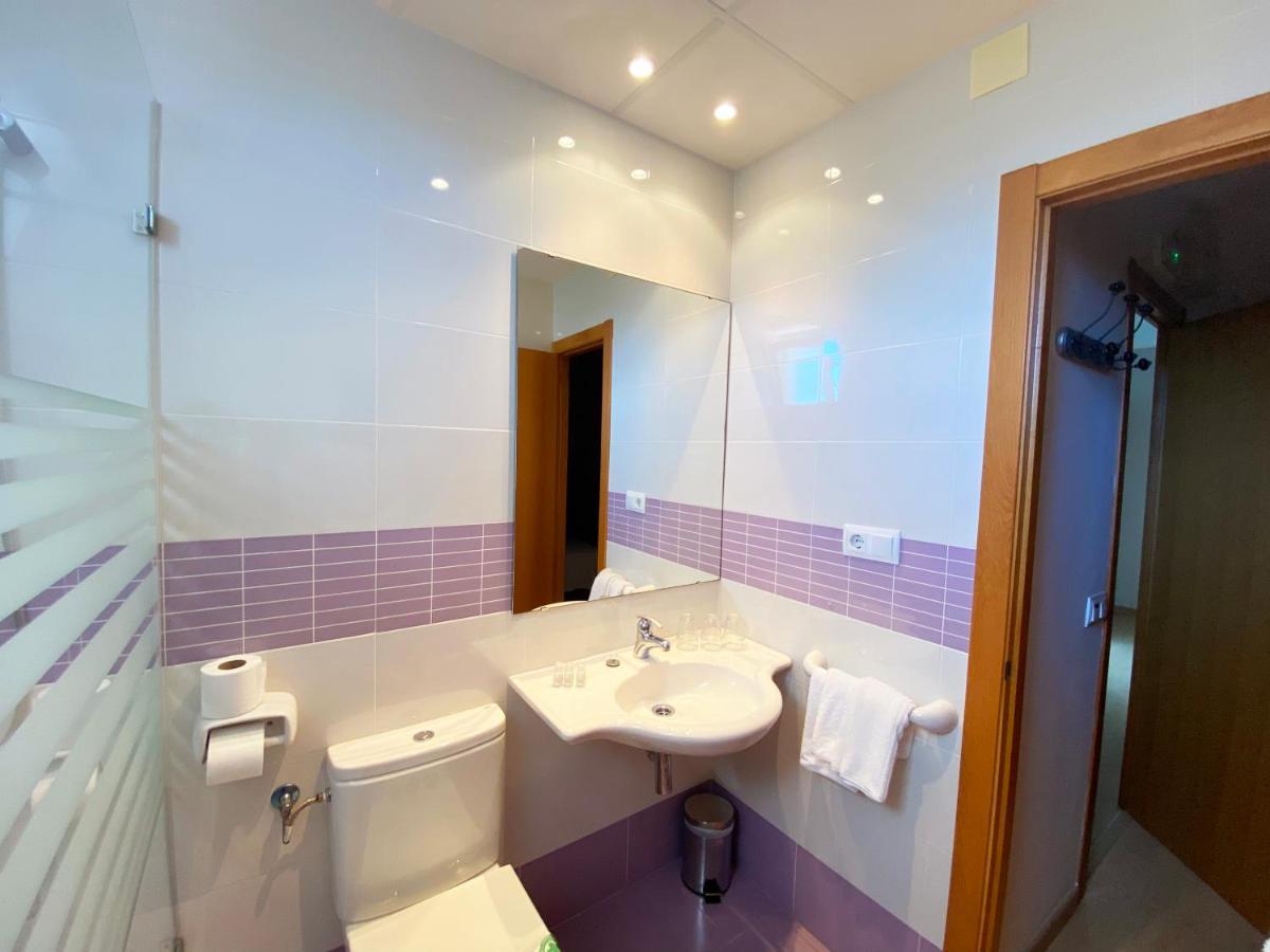Habitaciones Camping Ferrer เพนิสโคลา ภายนอก รูปภาพ